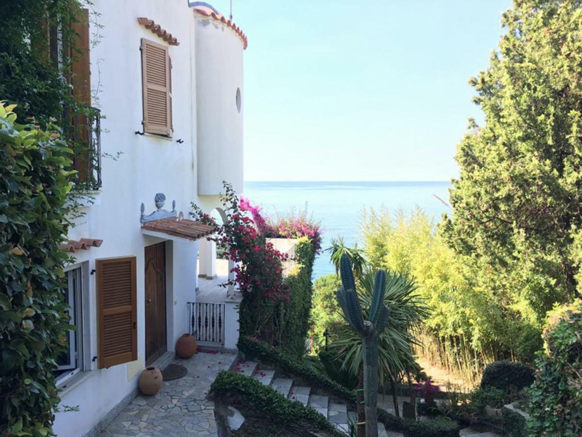 Villa Eliodora - Due Appartamenti Аренцано Экстерьер фото